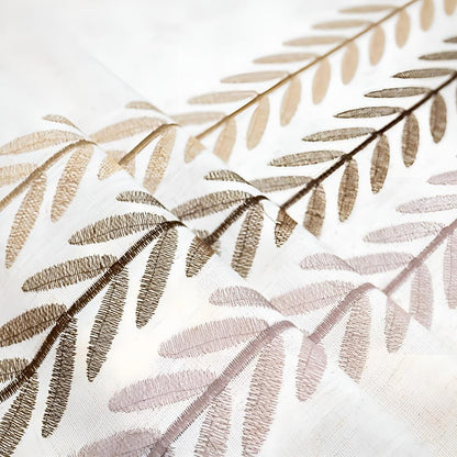 Elegance Leaves Gestickte Tischdecke
