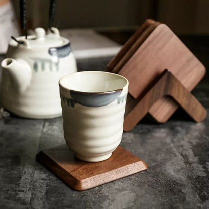 Sleek Stack Holzuntersetzer Set | 6 Stck