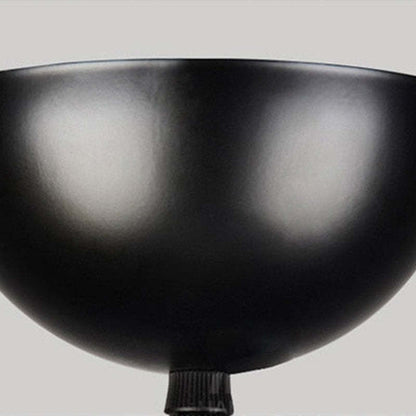 Design LED-Hängelampe – Schlanke Form & angenehmes Licht für Essbereiche