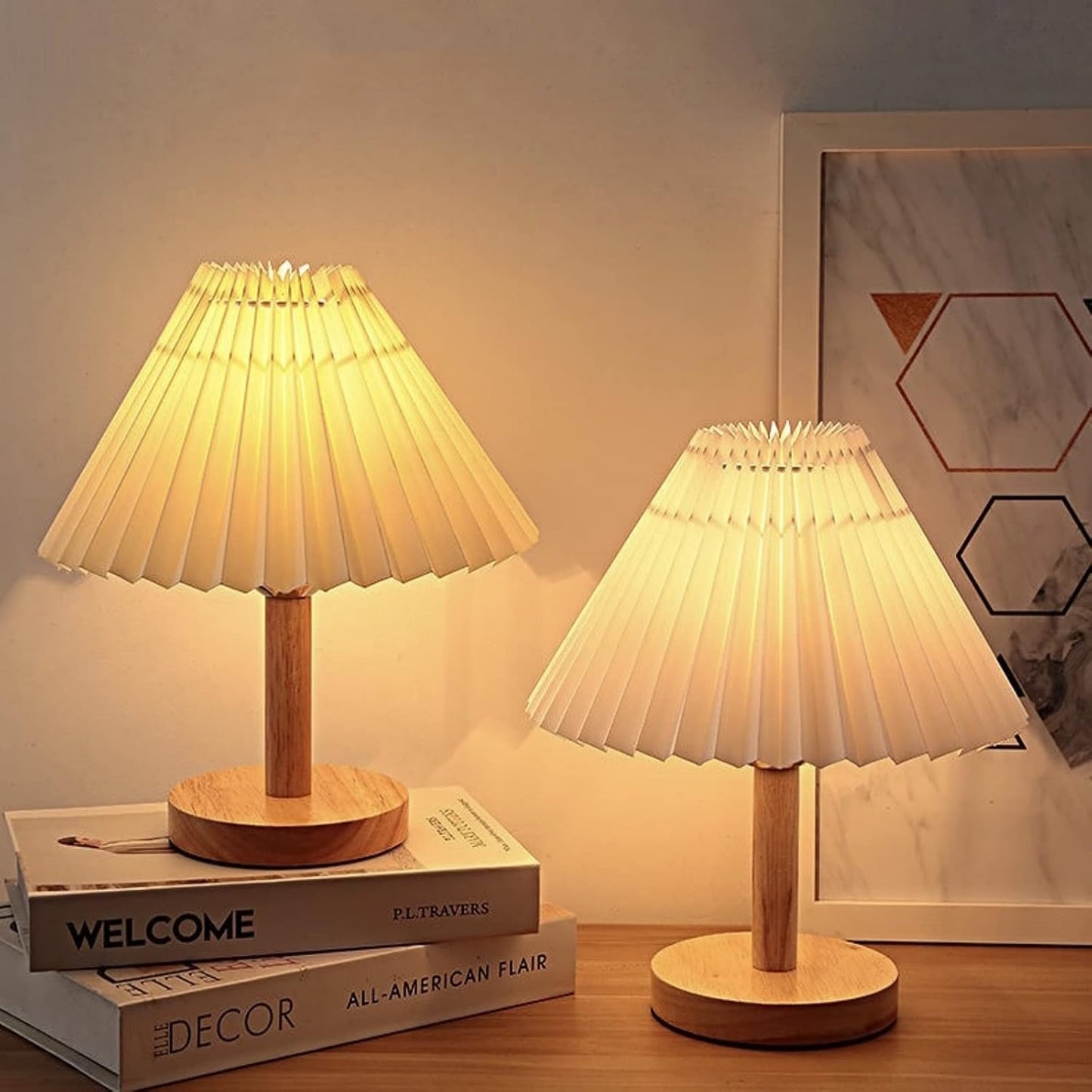 NordGlow Faltbare Tischlampe mit Falten - USB-betriebene Nachtlampe