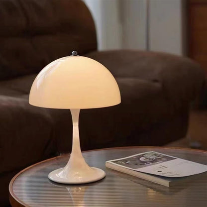 Bauhaus Mushroom Lampe – Wiederaufladbar, Elegant & Touch-Steuerung