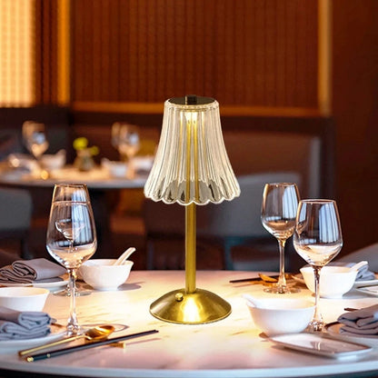 Éclat Cristal - Luxuriöse Kabelgebundene Tischlampe