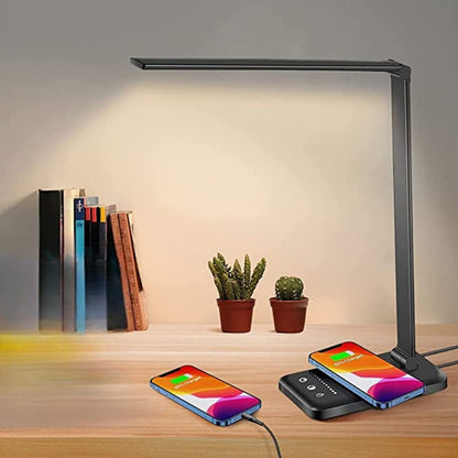 Moderne Einstellbare LED-Schreibtischlampe mit USB-Ladeanschluss - BrightEase