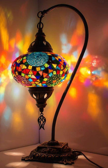 Garduru - Handgemachte Mosaik-Tischlampe - Bunte Glasstücke