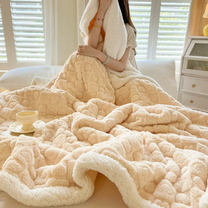 Wärmende Sherpa-Fleece-Decke mit Herzmuster