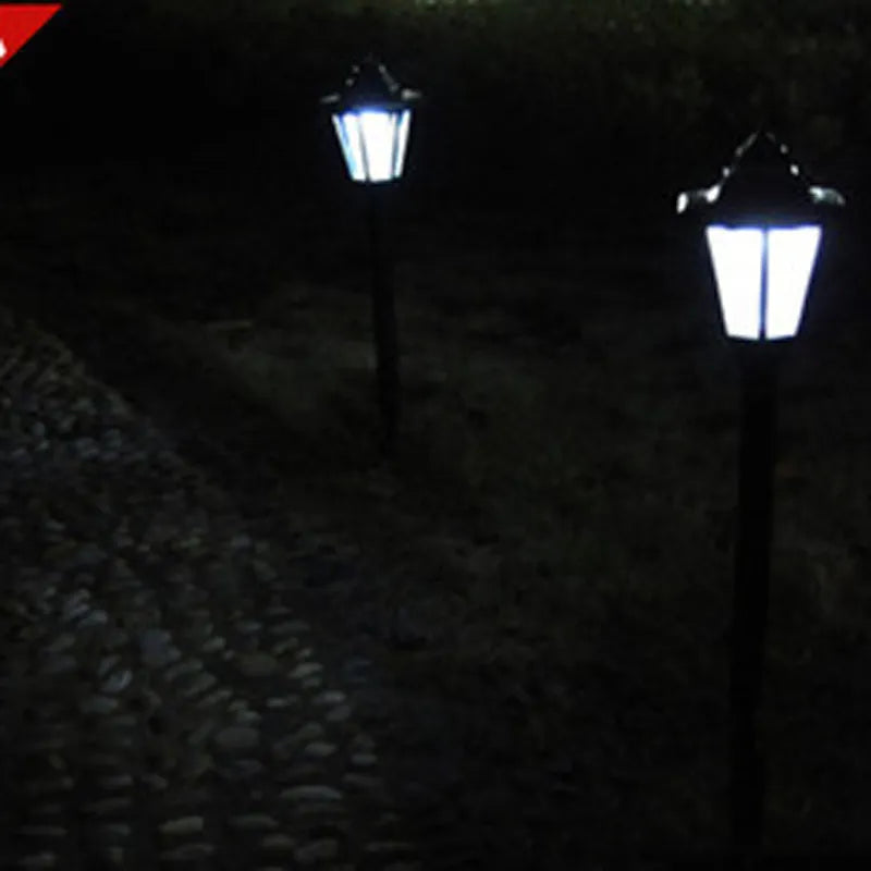 Solar Gartenlaterne mit LED – Außenbeleuchtung für Terrasse & Garten im klassischen Lampen-Design