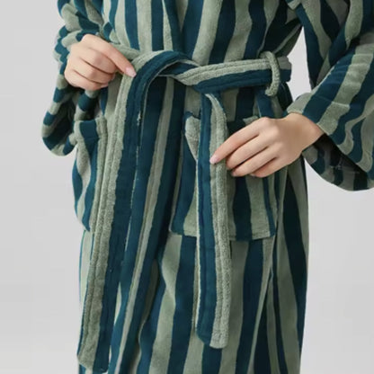 Cloud-Soft Unisex Gestreifter Bademantel