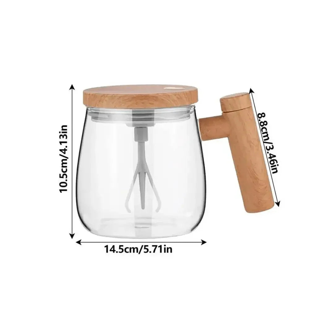 Intelligente Tasse – Selbstumrührender Becher mit Holzdesign