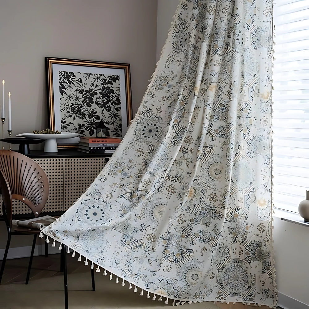 Boho Vorhang mit Floral Muster und Fransen – Transparente Polyester Fensterdekoration für Schlafzimmer und Wohnzimmer