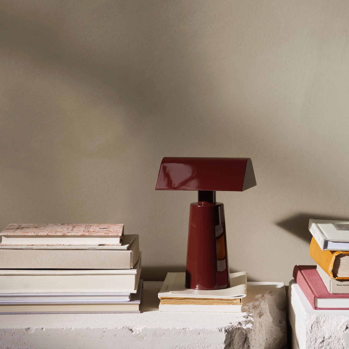 Garduru - Elegante LED Tischlampe Für Fokus & Entspannung, USB-Aufladbar