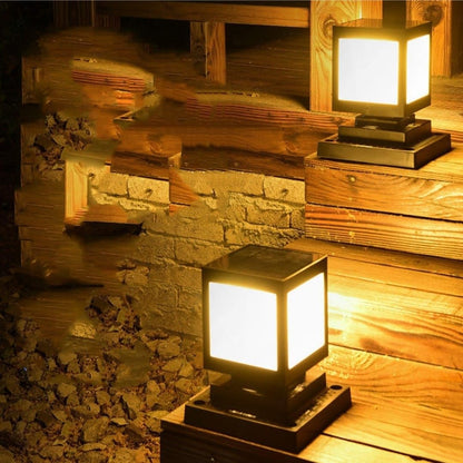 Solar LED Gartenlaterne im Quadrat-Design – Dekorative Außenbeleuchtung für Wege und Terrasse