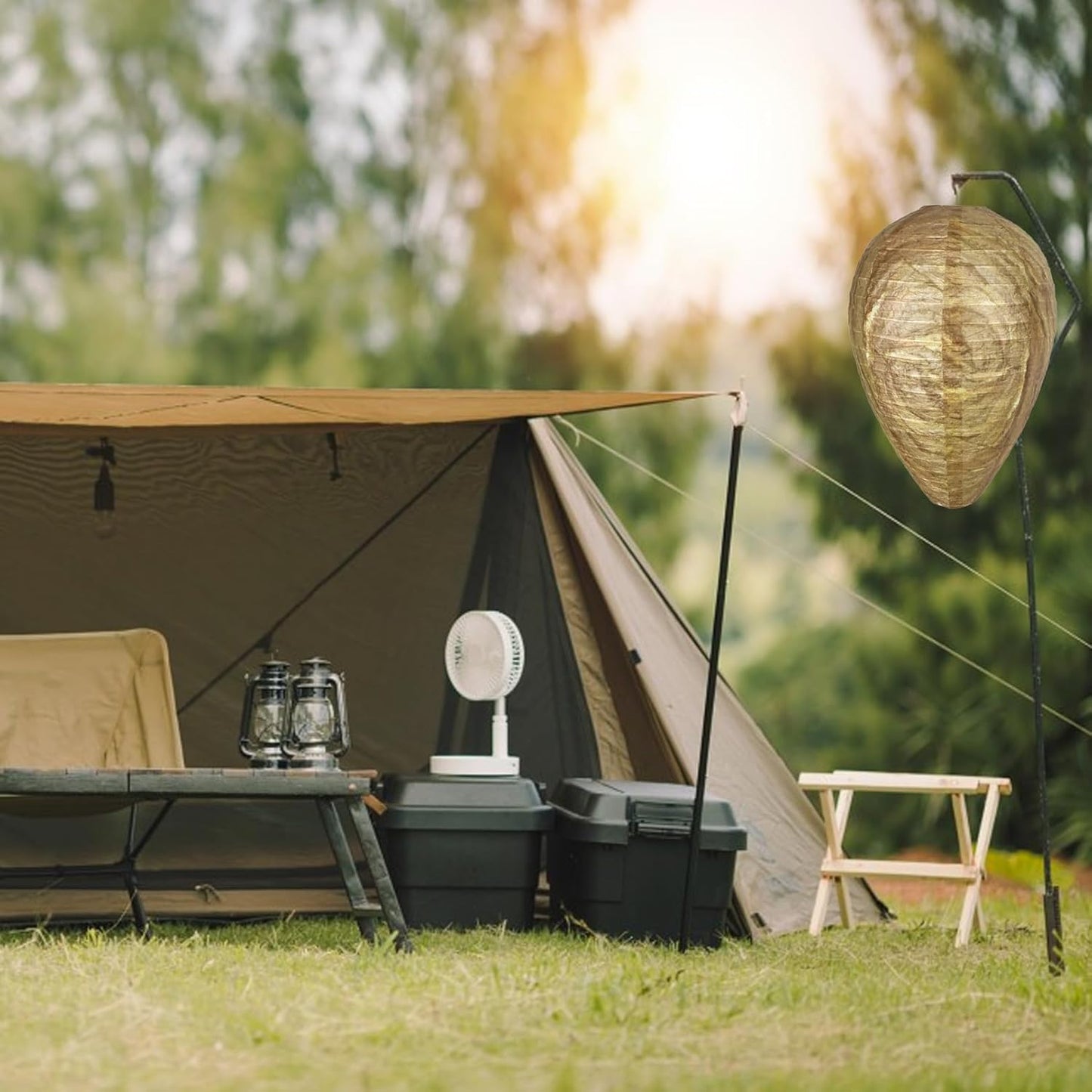 Wespennest Abwehr Lampe – Hängendes Schutznetz gegen Wespen und Insekten