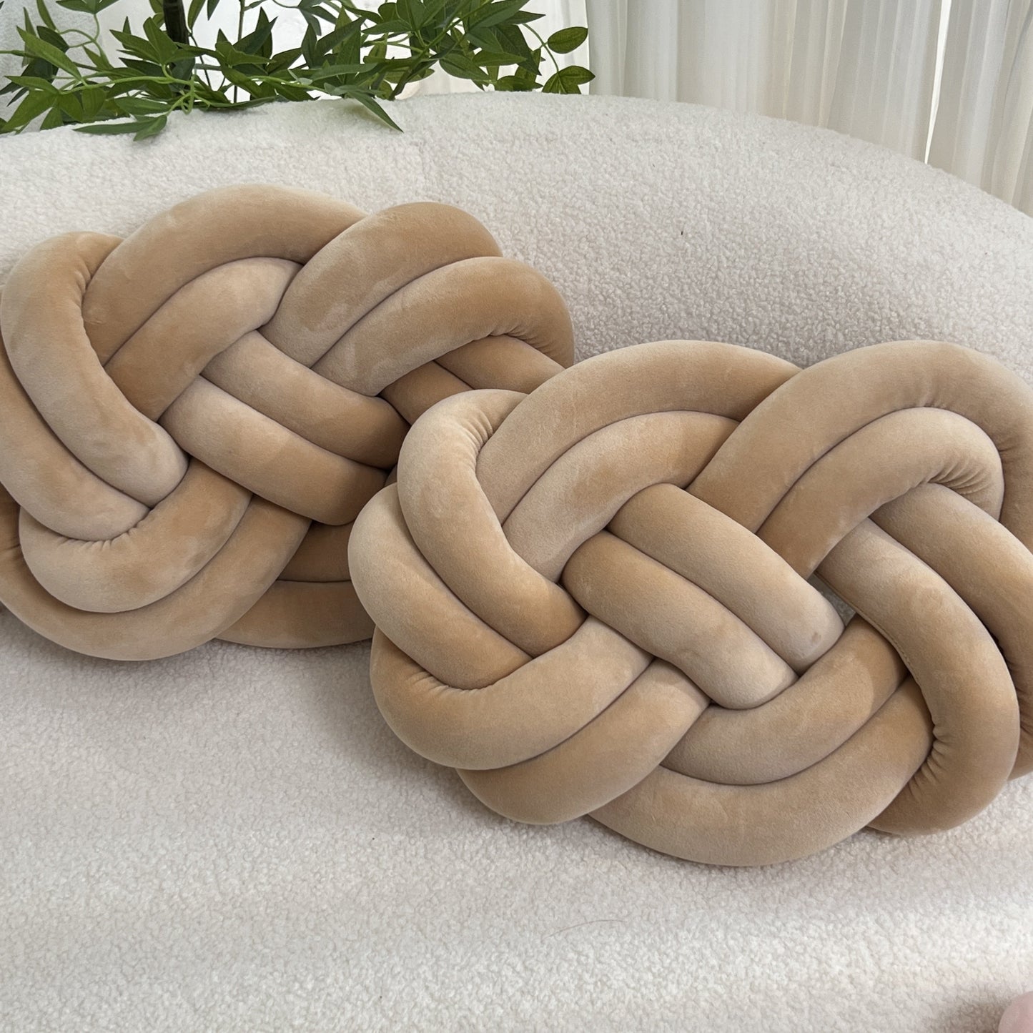 Garduru Set Plüsch Ballkissen – Weiche Deko für Bett & Sofa