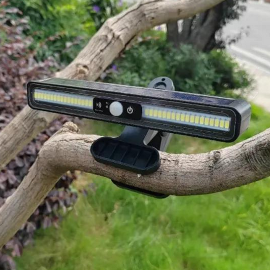 Royelux Solar-Betriebene Gartenlampe – Wasserdichte LED Außenleuchte mit Bewegungsmelder