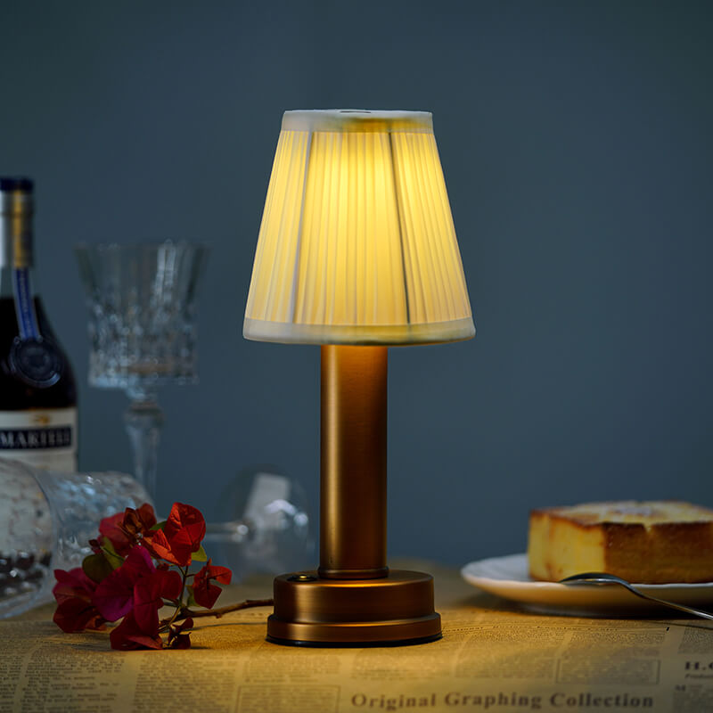 Garduru - LED kabellos Silk Metall Tischlampe | 50% RABATT
