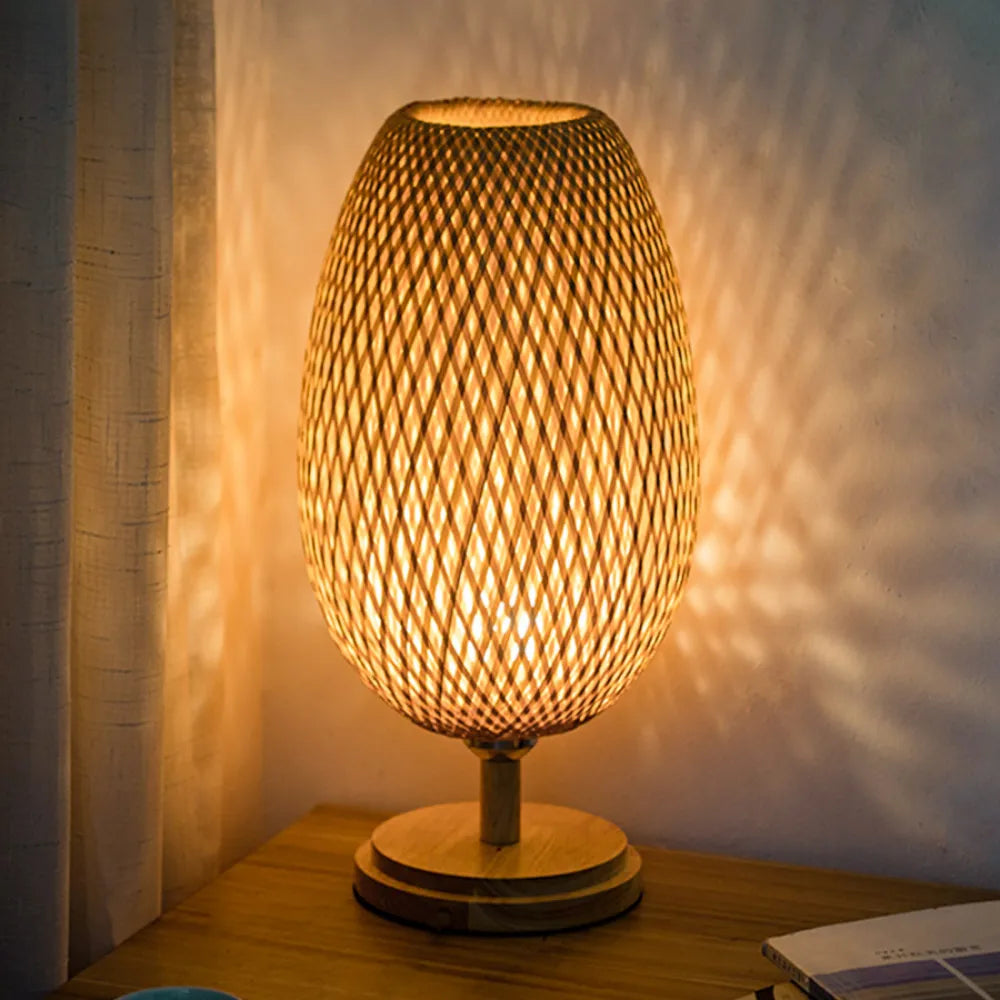 Garduru - Vintage Bamboe Tischlampe aus Handarbeit mit Natürlichem Design