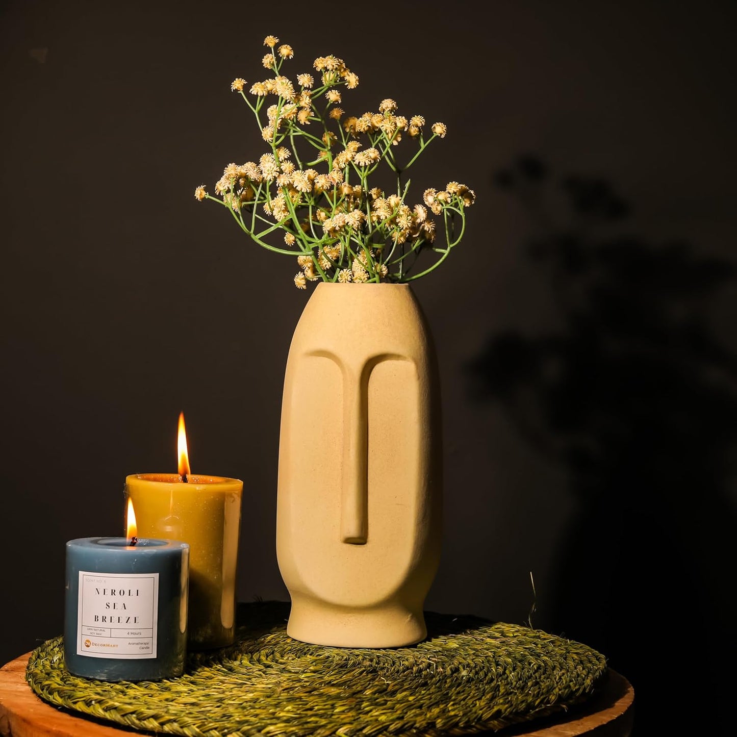 Avanté Vase – Schwarz & Weiß Abstrakte Keramische Menschengesicht Kunst