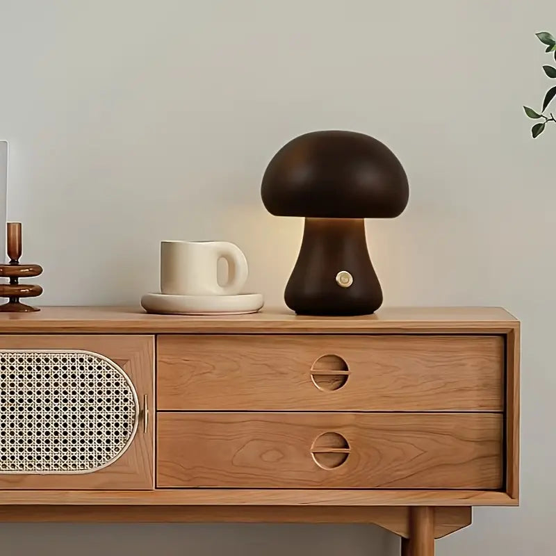 MushroomGlow – Holz Tischlampe mit natürlichem und modernem Design
