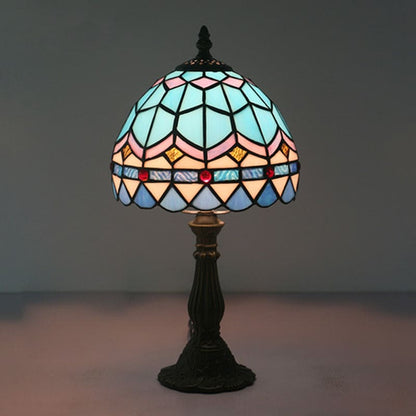 LichtBries – Tiffany-Lampe Aus Buntglas Mit Lotlinien