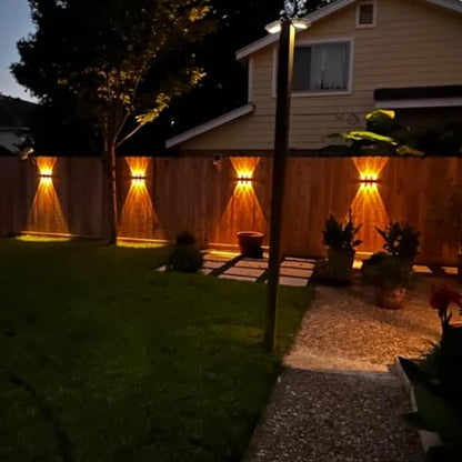 Außen-Solarlichter Up Down – Ökologisches Licht für Garten und Terrasse