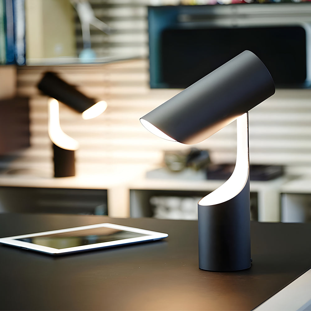 Garduru - Minimalistische LED Schreibtischlampe aus Matt-Schwarz mit Verstellbarem Kopf