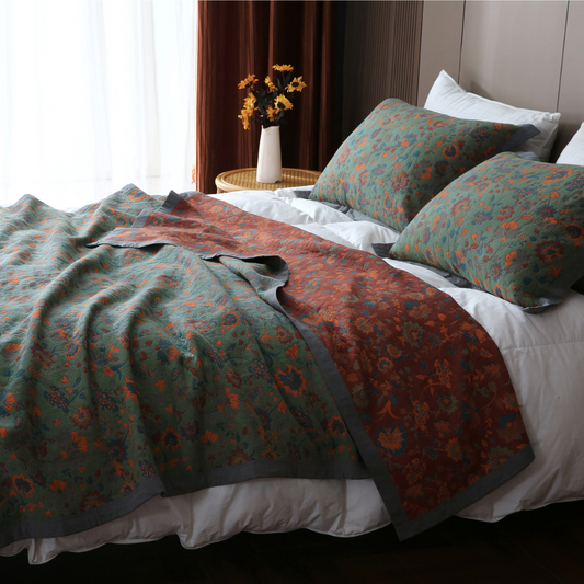 Garduru Chic - Retro-Decke mit eleganten Blumenmustern