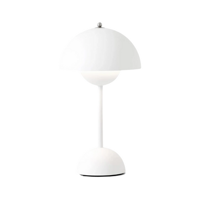Zeitlose Stehlampe mit minimalistischem Design für Wohnzimmer und Schlafzimmer