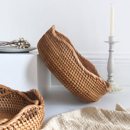 Stylische handgewebte Rattan-Basket