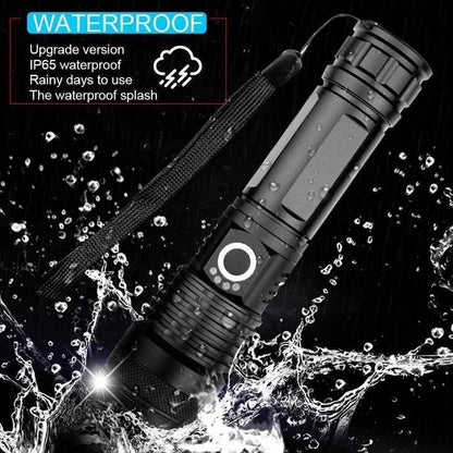Wiederaufladbare Militär-Taschenlampe mit 90000 Lumen | BrightBeam