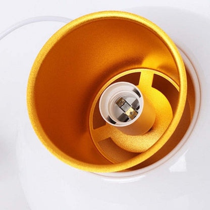 Design LED-Hängelampe – Schlanke Form & angenehmes Licht für Essbereiche