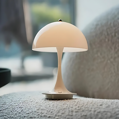 Bauhaus Mushroom Lampe – Wiederaufladbar, Elegant & Touch-Steuerung