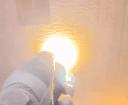 RoyaleGlow Wasserdichte Militär Laser Taschenlampe 12000 Lumen