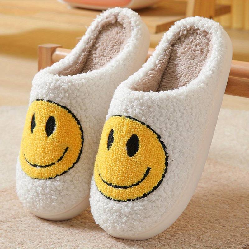 Smiley Face Slippers™ - Die Originals