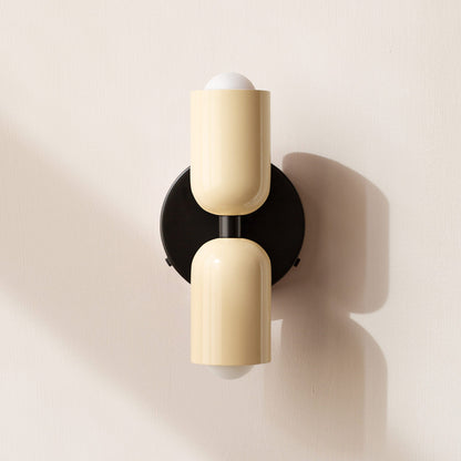 Garduru LED Wandleuchte – Doppelkopfdesign für Energieeffizienz und Stil