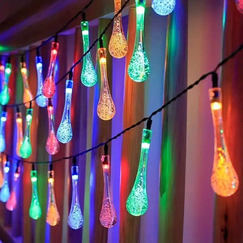 Solar LED Lichterkette – Bunte Tropfenlichter für Garten, Terrasse und Dekoration