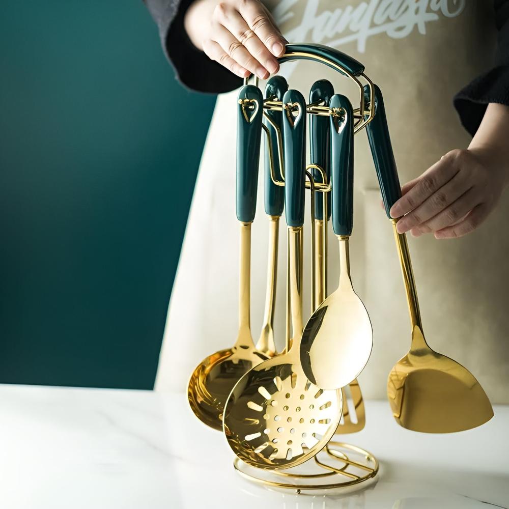 Goldenes Edelstahl Besteckset