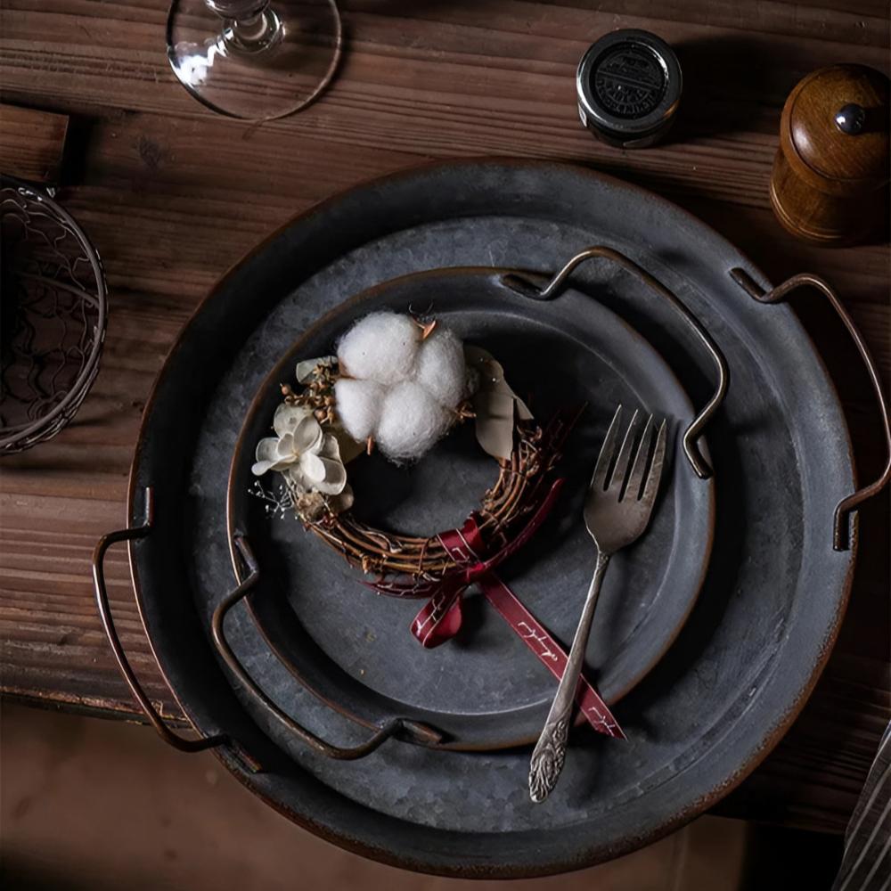 Retro Runde Metall Abendessen Serviertabletts