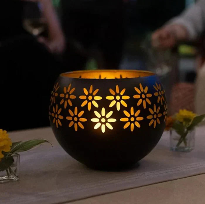 Floral LED Tischlampe - Elegantes dekoratives Kerzenlicht für stilvolle Wohnkultur