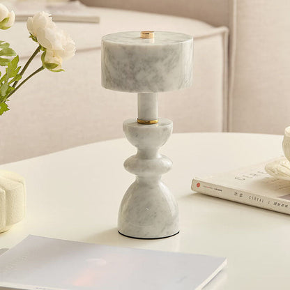 Garduru - Stilvolle LED Tischlampe Aus Marmor & Eisen Mit USB-Anschluss