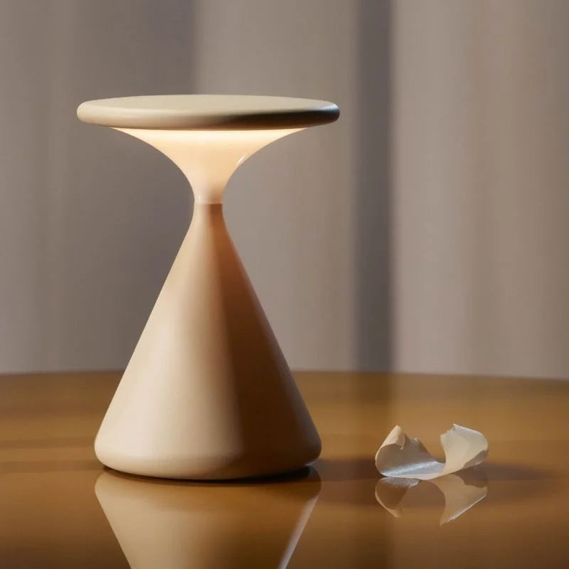 GlowSand - Elegante Sanduhr Tischlampe