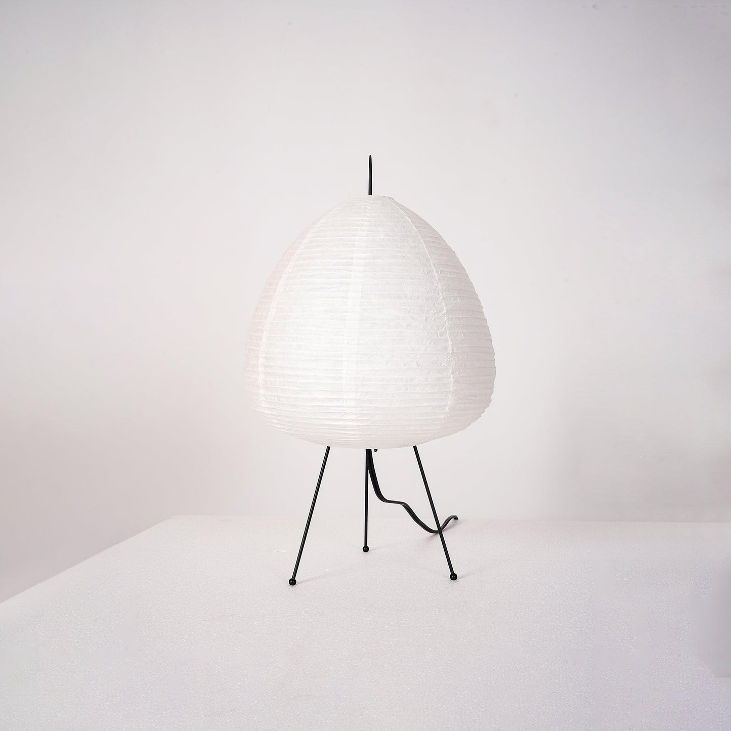 Garduru Tischlampe – Japanisch inspirierte sanfte Papierlicht