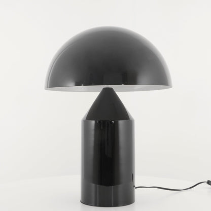 Garduru Elegante Tischlampe aus Metall | Minimalistisches Design | Perfekt für Zuhause & Büro