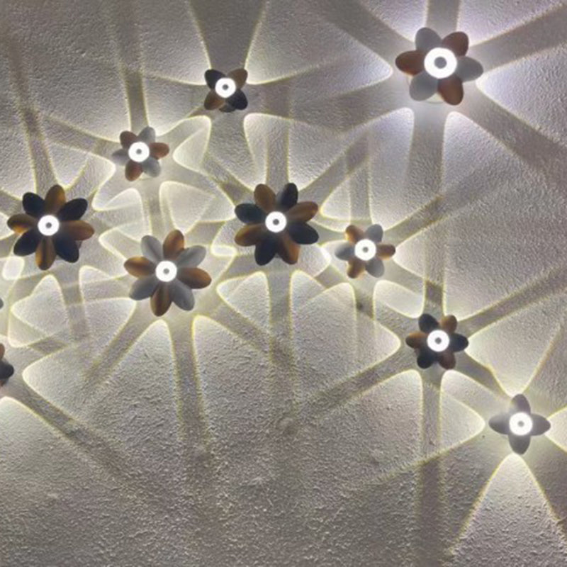 Garduru LED Blumen Wandleuchte – Wasserdichte Außenbeleuchtung