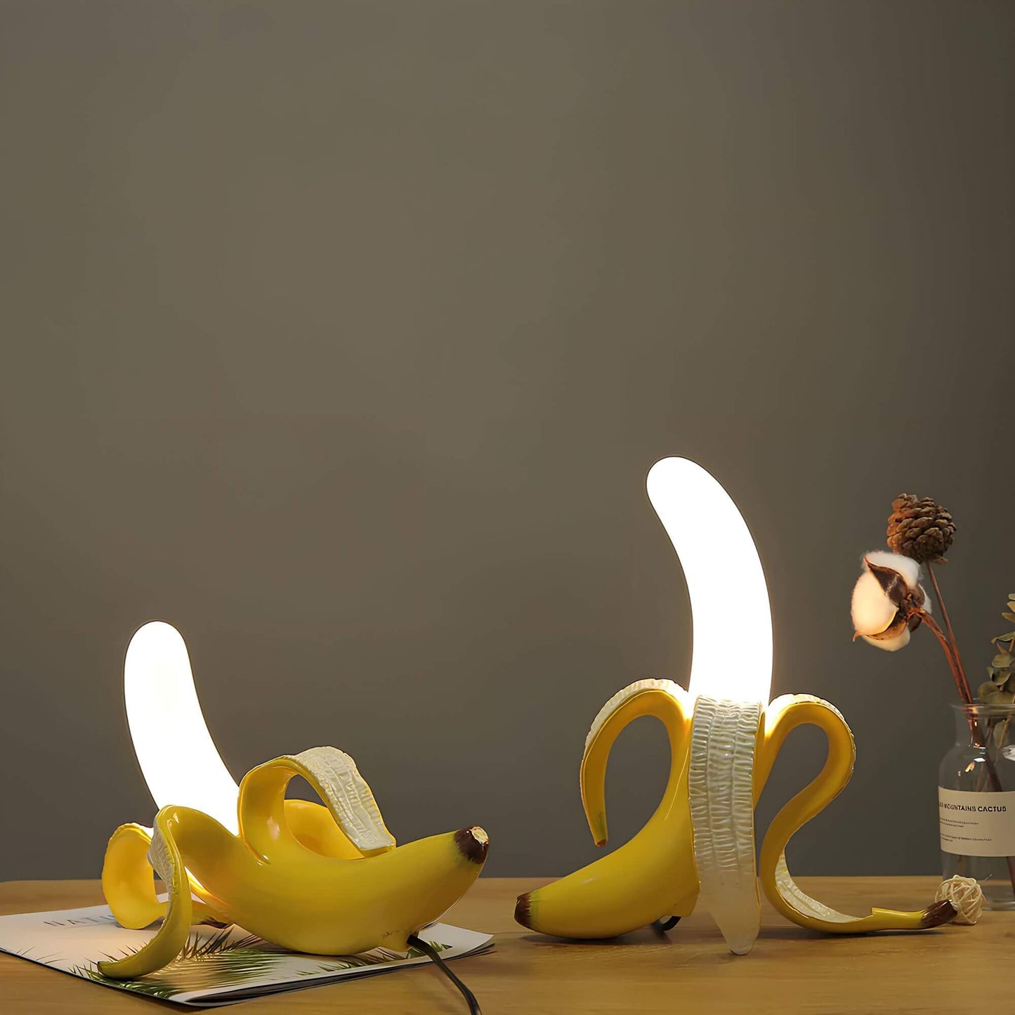 Garduru - Moderne Bananen-Tischlampe