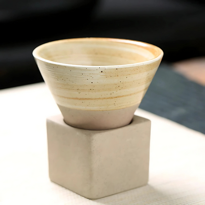 Rayvia Japanische Keramik Kaffeetassen-Set aus 2 Farben