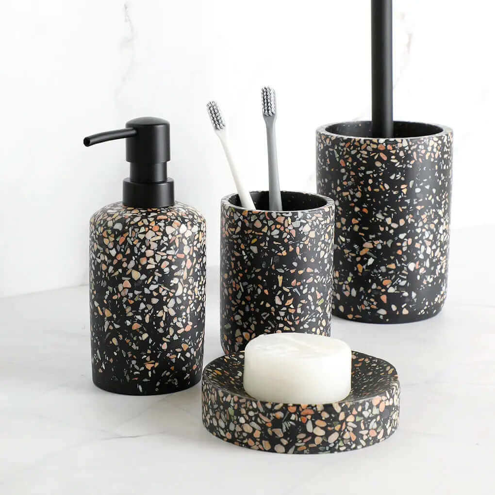 Schwarze Terrazzo Badezimmeraccessoires