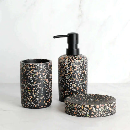 Schwarze Terrazzo Badezimmeraccessoires