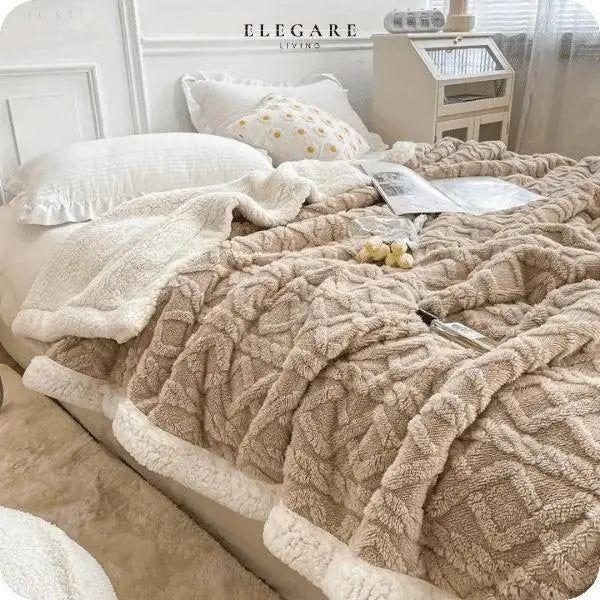 Warmes Fleece-Decke aus 100% Polyester – Hypoallergen und bequem für kalte Nächte