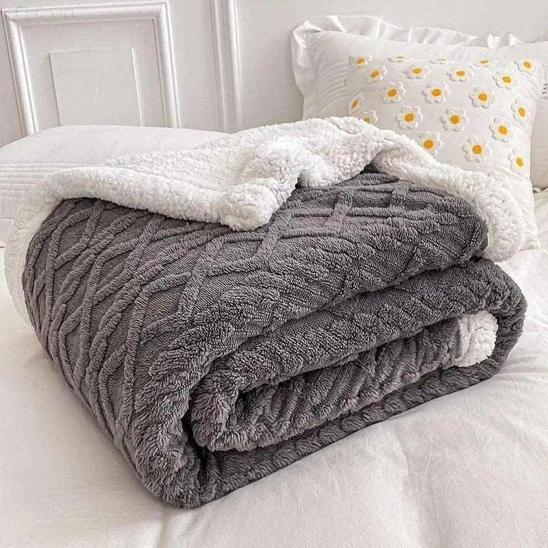 Warmes Fleece-Decke aus 100% Polyester – Hypoallergen und bequem für kalte Nächte
