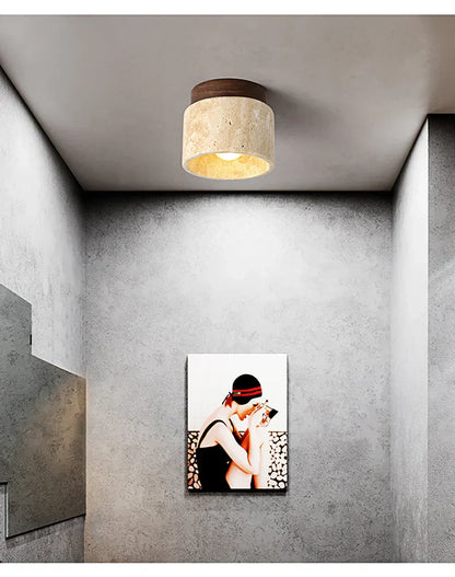 Kreative Japanische Deckenlampe in Creme - Minimalistisches Design mit Marmor- und Holzsockel